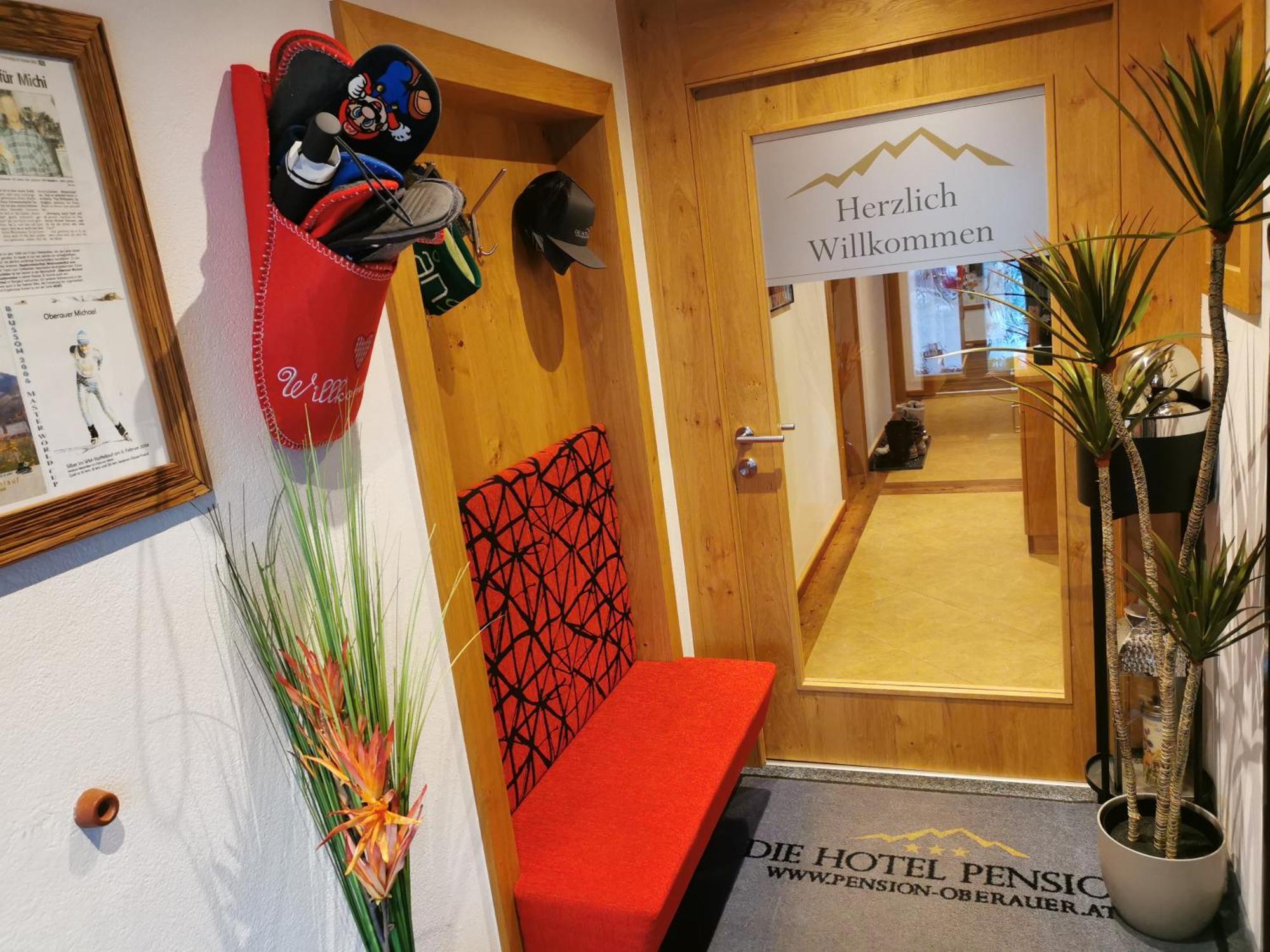 Oberauer Wagrain - Die Eco Familien Hotelpension B&B Esterno foto